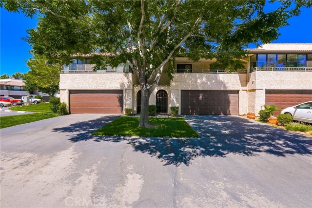 Detail Gallery Image 3 of 5 For 40049 Bluebird, Palmdale,  CA 93551 - 3 Beds | 3 Baths