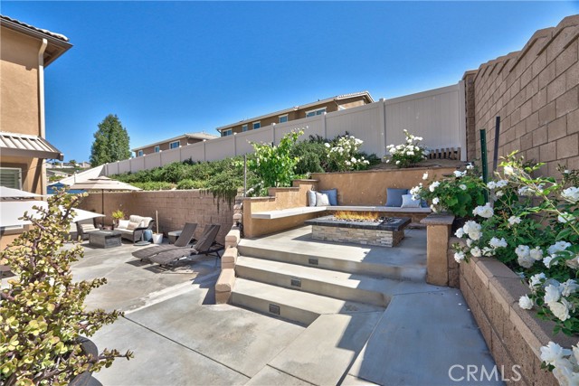 Detail Gallery Image 15 of 73 For 45668 Nora Cir, Temecula,  CA 92592 - 5 Beds | 4/1 Baths