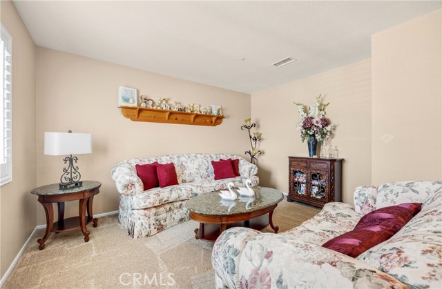 425 Gilia Street, Hemet CA: https://media.crmls.org/medias/5f718f11-2241-40a2-8c8e-e5f6a3931fba.jpg