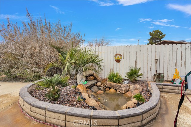 Detail Gallery Image 33 of 47 For 14296 Gayhead Rd, Apple Valley,  CA 92307 - 3 Beds | 2 Baths