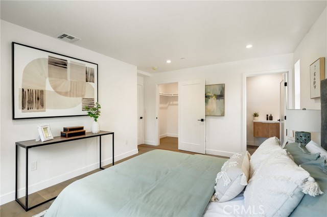 Detail Gallery Image 42 of 47 For 6082 W 18th St, Los Angeles,  CA 90035 - – Beds | – Baths