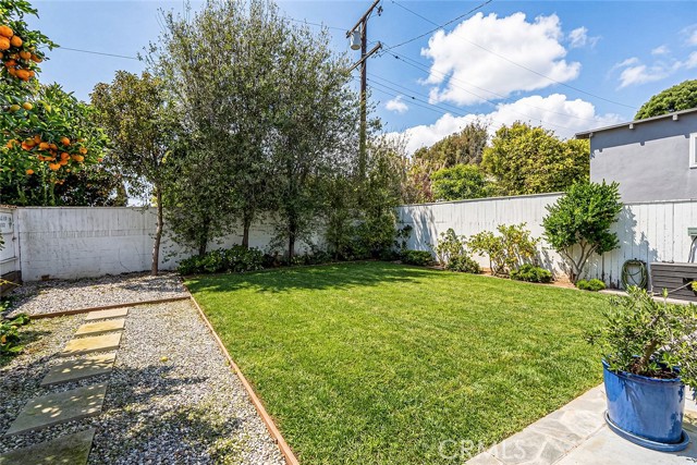 Detail Gallery Image 42 of 42 For 1717 Pacific Ave., Manhattan Beach,  CA 90266 - 4 Beds | 3 Baths