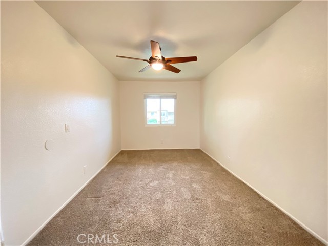 Image 15 for 399   Tava LN
