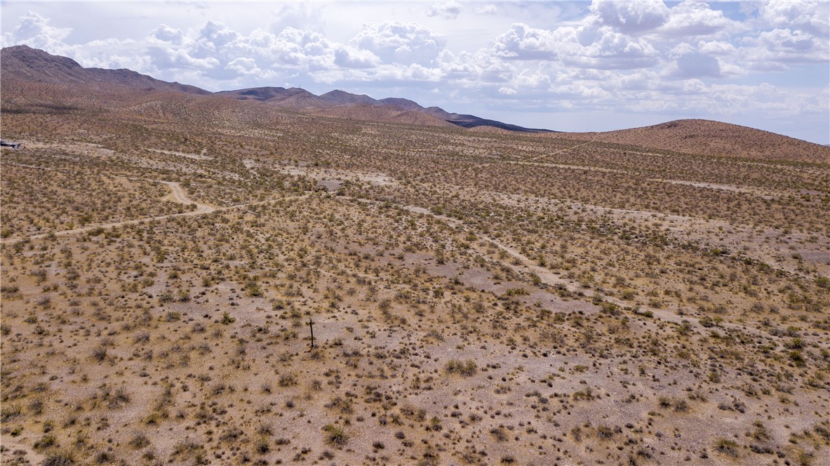 0 Silver Peak Rd, Adelanto, California 92301, ,Land,For Sale,0 Silver Peak Rd,CRCV23091237