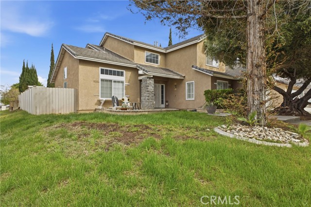 Detail Gallery Image 4 of 38 For 14673 Owens River, Victorville,  CA 92392 - 5 Beds | 3 Baths