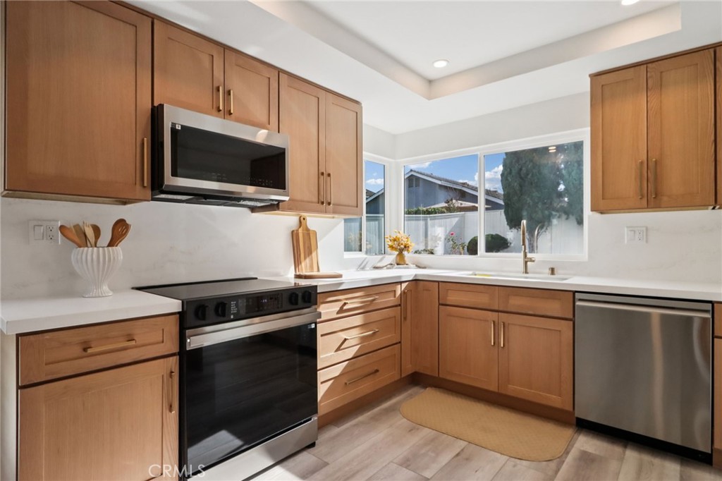 MLS #OC25272955 image #21