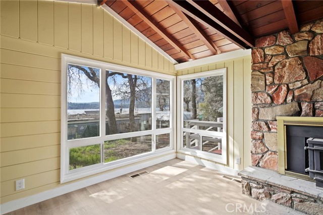Detail Gallery Image 9 of 38 For 10831 Pingree Rd, Clearlake Oaks,  CA 95423 - 3 Beds | 2 Baths