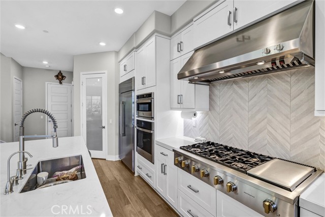 224 Merit, Irvine CA: https://media.crmls.org/medias/5f7583a9-804f-41af-acc8-c042dd03958b.jpg