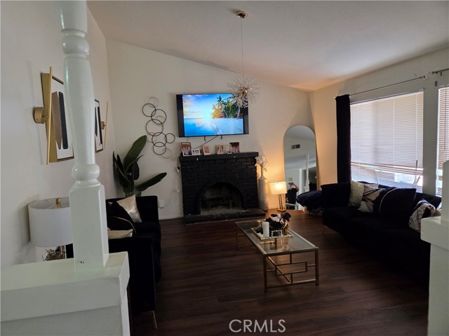 Detail Gallery Image 5 of 9 For 29119 Williams Ave, Moreno Valley,  CA 92555 - 4 Beds | 2 Baths