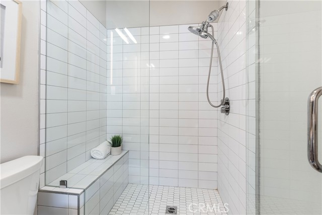 Detail Gallery Image 18 of 29 For 4201 Radford Ave #6,  Studio City,  CA 91604 - 2 Beds | 2/1 Baths