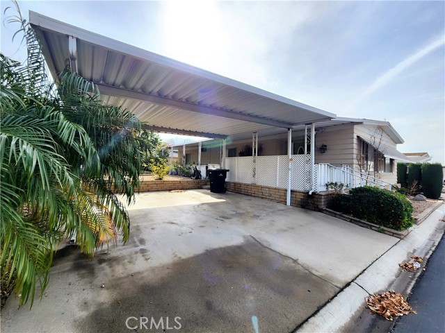 Detail Gallery Image 2 of 25 For 3500 Buchanan #145,  Riverside,  CA 92503 - 2 Beds | 2 Baths