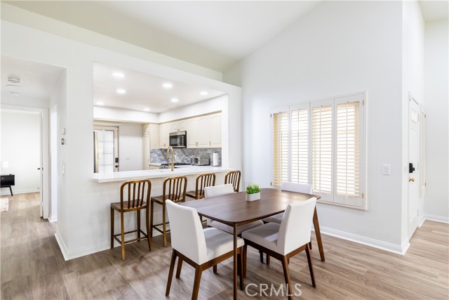 Detail Gallery Image 8 of 40 For 216 Desert Falls Drive East, Palm Desert,  CA 92211 - 2 Beds | 2 Baths