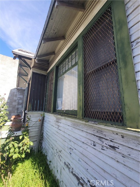 Detail Gallery Image 5 of 15 For 4010 Wall, Los Angeles,  CA 90011 - 2 Beds | 1 Baths