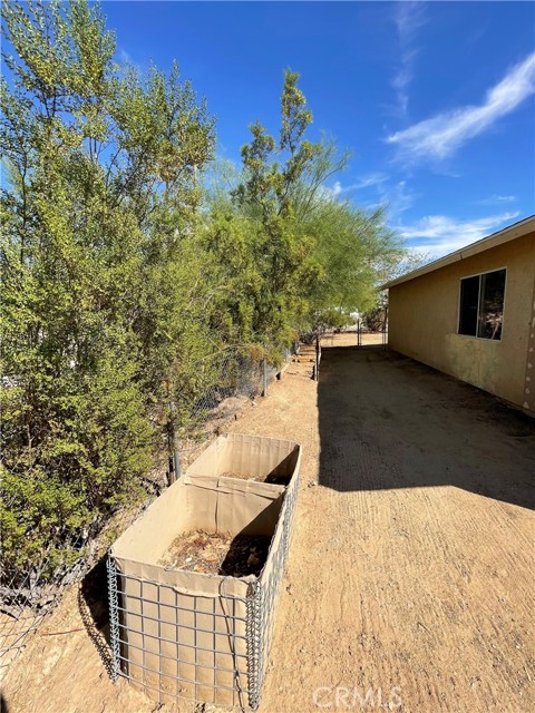 Detail Gallery Image 16 of 16 For 5932 La Buena Tierra Ave, Twentynine Palms,  CA 92277 - 3 Beds | 2 Baths