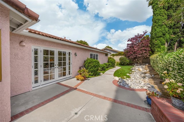 1730 Rolling Hills Drive, Fullerton CA: https://media.crmls.org/medias/5f788387-3c43-4424-9ed7-257fa1e2b0a0.jpg