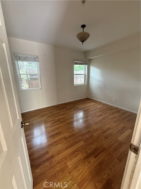 505 W Sierra Madre Boulevard, Sierra Madre CA: https://media.crmls.org/medias/5f78b372-ec83-43dc-a2d2-ba543d5eff88.jpg