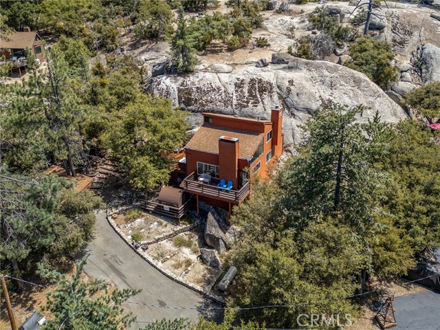 Detail Gallery Image 4 of 60 For 24560 Bluff Rd, Idyllwild,  CA 92549 - 2 Beds | 2 Baths