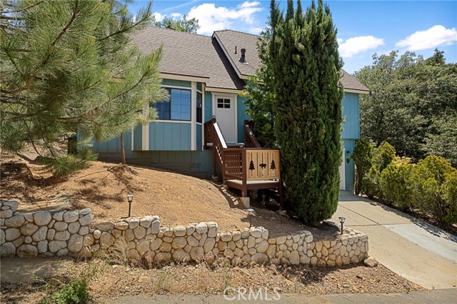 Detail Gallery Image 19 of 19 For 28944 Lassen Dr, Lake Arrowhead,  CA 92352 - 2 Beds | 1 Baths