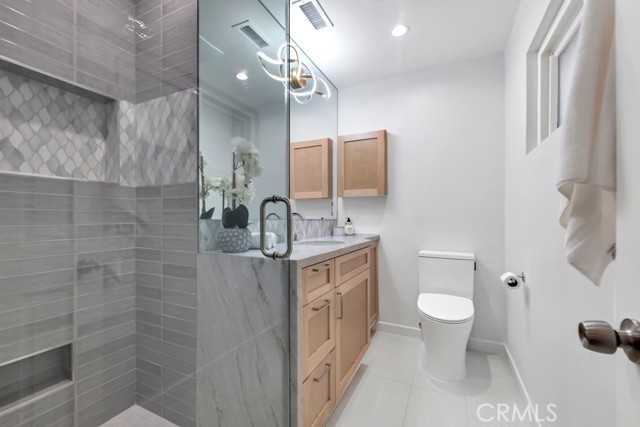 Detail Gallery Image 6 of 19 For 21407 Rios St, Woodland Hills,  CA 91364 - 3 Beds | 2 Baths