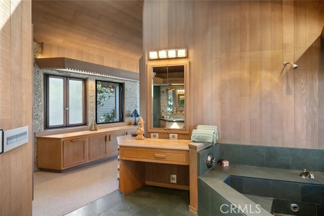 Detail Gallery Image 37 of 65 For 2431 Sherwood Drive, Cambria,  CA 93428 - 3 Beds | 4 Baths