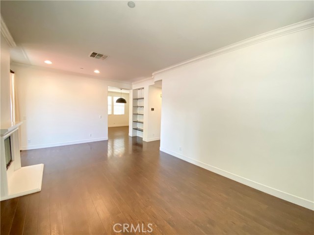 Detail Gallery Image 5 of 23 For 194 Principia Ct, Claremont,  CA 91711 - 3 Beds | 2/1 Baths