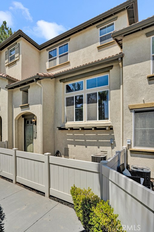 Detail Gallery Image 2 of 28 For 33760 Willow Haven Ln #105,  Murrieta,  CA 92563 - 3 Beds | 2/1 Baths