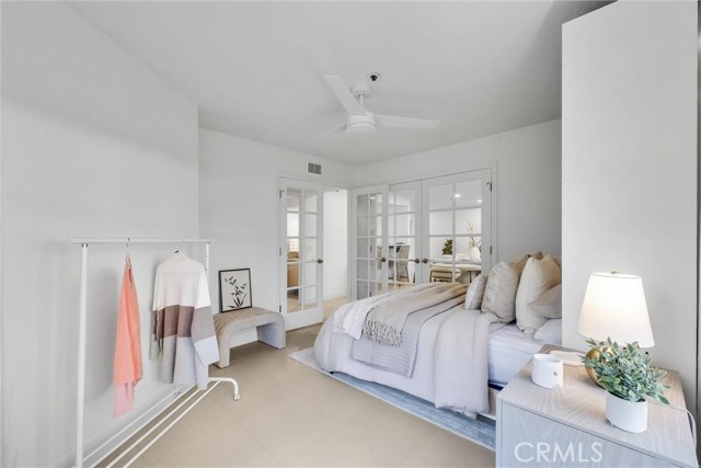 260 Cagney Lane, Newport Beach CA: https://media.crmls.org/medias/5f7c1a94-674b-45d2-afa1-532f9757625a.jpg