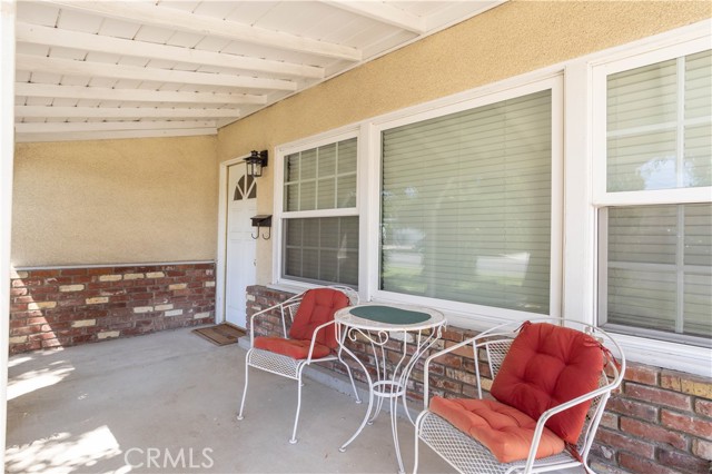 10514 Aldea Avenue, Granada Hills CA: https://media.crmls.org/medias/5f7cc583-a252-46bd-b489-31a6fa269299.jpg
