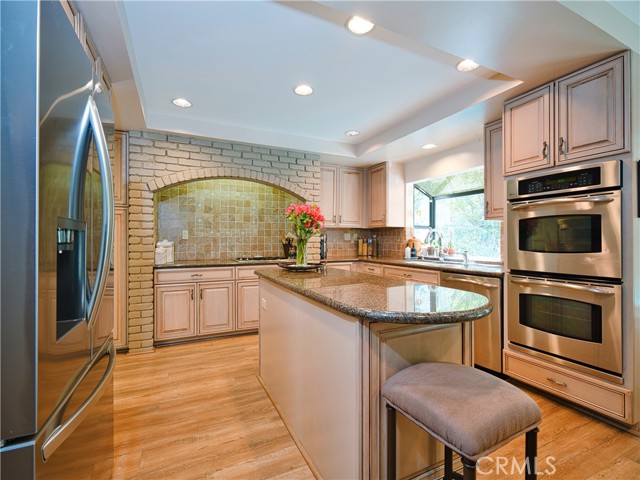 Detail Gallery Image 15 of 54 For 11835 Eddleston Dr, Porter Ranch,  CA 91326 - 4 Beds | 3 Baths