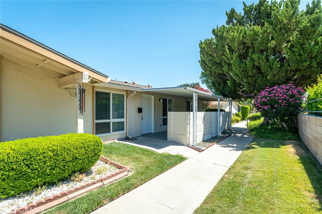 26746 Whispering Leaves Drive