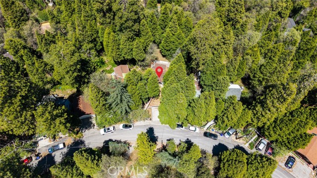 23120 Sycamore Lane, Crestline CA: https://media.crmls.org/medias/5f7f7684-5210-4917-bc7d-1cd09725c60d.jpg