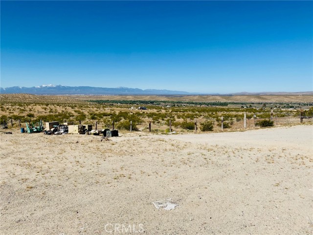 Detail Gallery Image 1 of 7 For 15411 Rattle Snake Gulch, Oro Grande,  CA 92368 - – Beds | – Baths