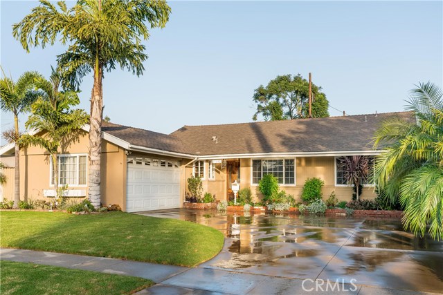 17392 Palm St, Fountain Valley, CA 92708