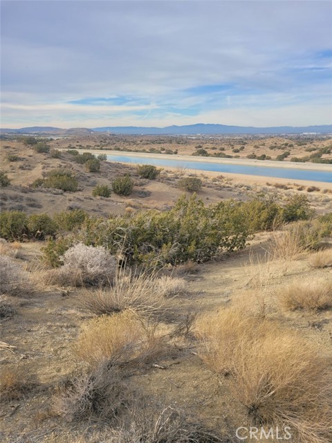 Detail Gallery Image 1 of 10 For 0 Vac/Ca Aqueduct/Pearblossom, Palmdale,  CA 93550 - – Beds | – Baths