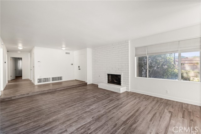 Detail Gallery Image 4 of 29 For 3950 Daguerre, Calabasas,  CA 91302 - 4 Beds | 3 Baths