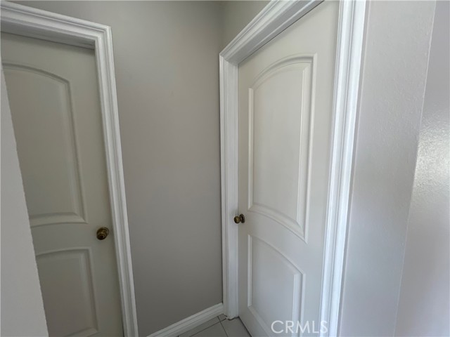 15 Creekwood, Irvine CA: https://media.crmls.org/medias/5f80dc18-28c3-4b5b-9878-c910c1d584ef.jpg