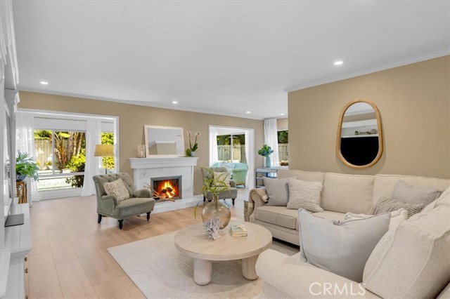 Front Image Thumbnail for CRLG26157172