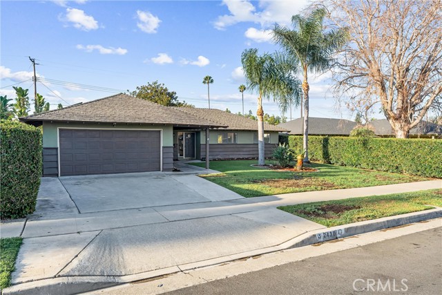 2430 E Trenton Ave, Orange, CA 92867