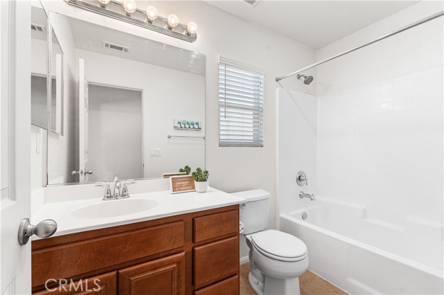 Detail Gallery Image 25 of 42 For 3319 Gemstone, Rosamond,  CA 93560 - 3 Beds | 2 Baths