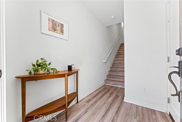 Detail Gallery Image 6 of 34 For 1166 Newberry Ln #1,  Claremont,  CA 91711 - 2 Beds | 2/1 Baths