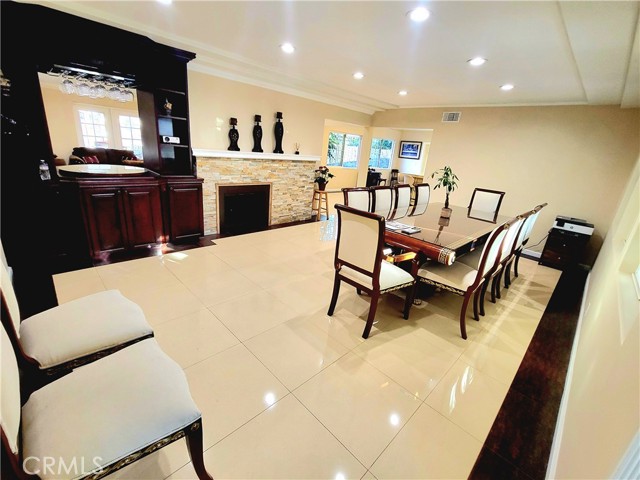 Detail Gallery Image 8 of 59 For 814 Kellogg, Glendale,  CA 91202 - 3 Beds | 2 Baths