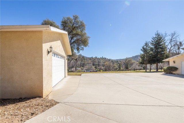 Detail Gallery Image 42 of 75 For 50174 Road 620, Oakhurst,  CA 93644 - 3 Beds | 2 Baths