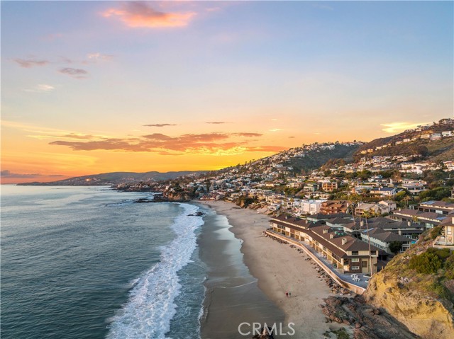 Detail Gallery Image 1 of 21 For 22 Blue Lagoon, Laguna Beach,  CA 92651 - 3 Beds | 3/1 Baths