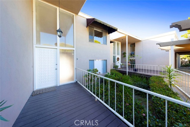 Detail Gallery Image 21 of 24 For 757 Domingo #D,  Newport Beach,  CA 92660 - 2 Beds | 2 Baths