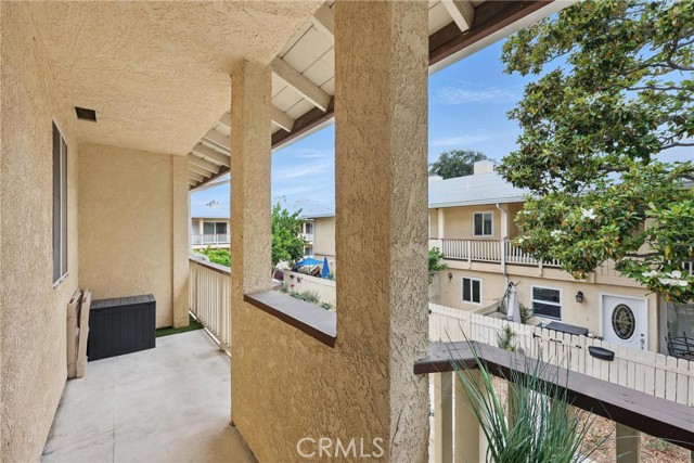 Detail Gallery Image 30 of 47 For 8121 Canby Ave #4,  Reseda,  CA 91335 - 3 Beds | 3 Baths