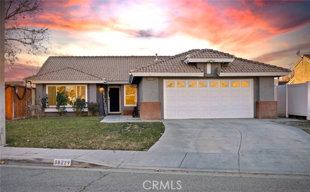 Detail Gallery Image 1 of 1 For 38229 Mentor Ct, Palmdale,  CA 93550 - 3 Beds | 2 Baths