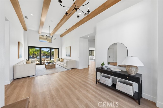 Detail Gallery Image 15 of 26 For 45090 via Tornado, Temecula,  CA 92590 - 4 Beds | 4 Baths