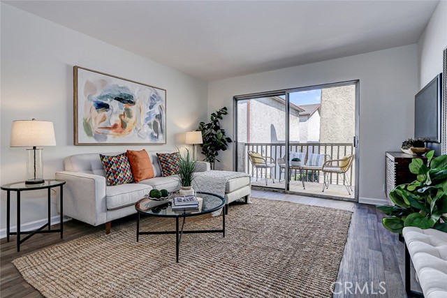 Detail Gallery Image 2 of 22 For 4727 W 147th St #220,  Lawndale,  CA 90260 - 2 Beds | 2 Baths