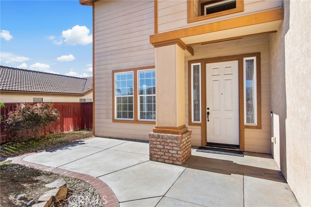 Detail Gallery Image 6 of 67 For 28536 Mission Dr, Menifee,  CA 92584 - 6 Beds | 4 Baths