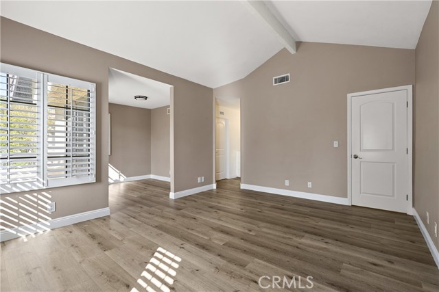 1202 Monte Sereno Drive, Thousand Oaks CA: https://media.crmls.org/medias/5f87ec5d-9022-45fa-9352-7491dabd9727.jpg